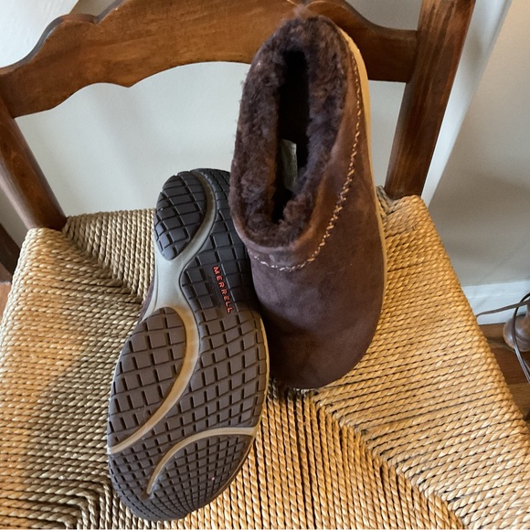 MERRELL ENCORE ICE CLOGS - Picture 2 of 5